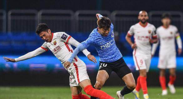 九游体育-大连人三战海港均大比分落败 何塞用人再受质疑